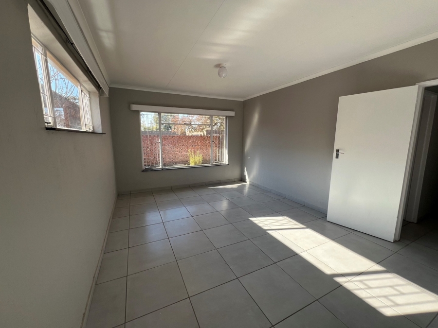 3 Bedroom Property for Sale in Universitas Ridge Free State